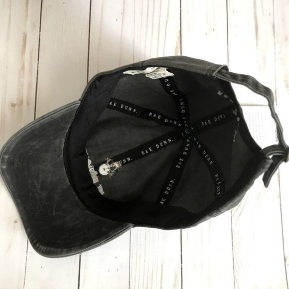 Rae Dunn x David & Young Let It Snow Embroidered Snowman Hat Grey NWT - Picture 5 of 7